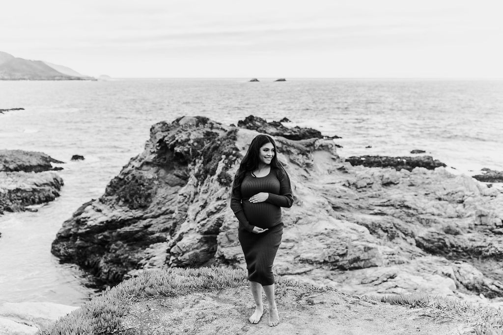 Big Sur Maternity Photos