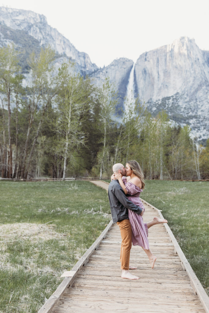 Yosemite engagement photos