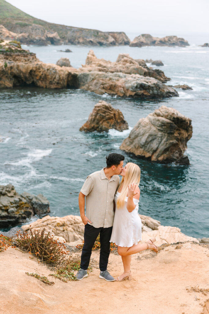 Bride showing her ring during her big sur photoshoot