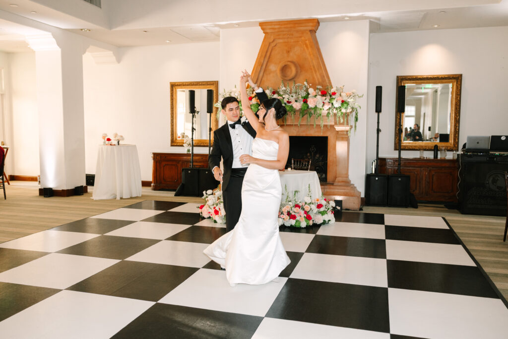 wedding first dance